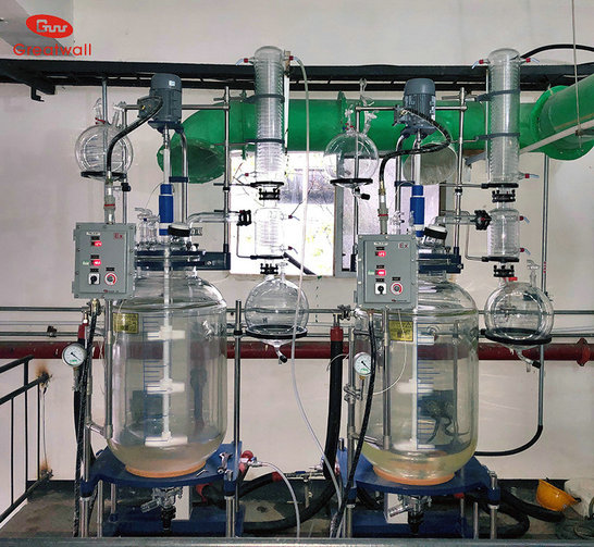 雙層玻璃反應(yīng)釜通入冷卻液如何使用？